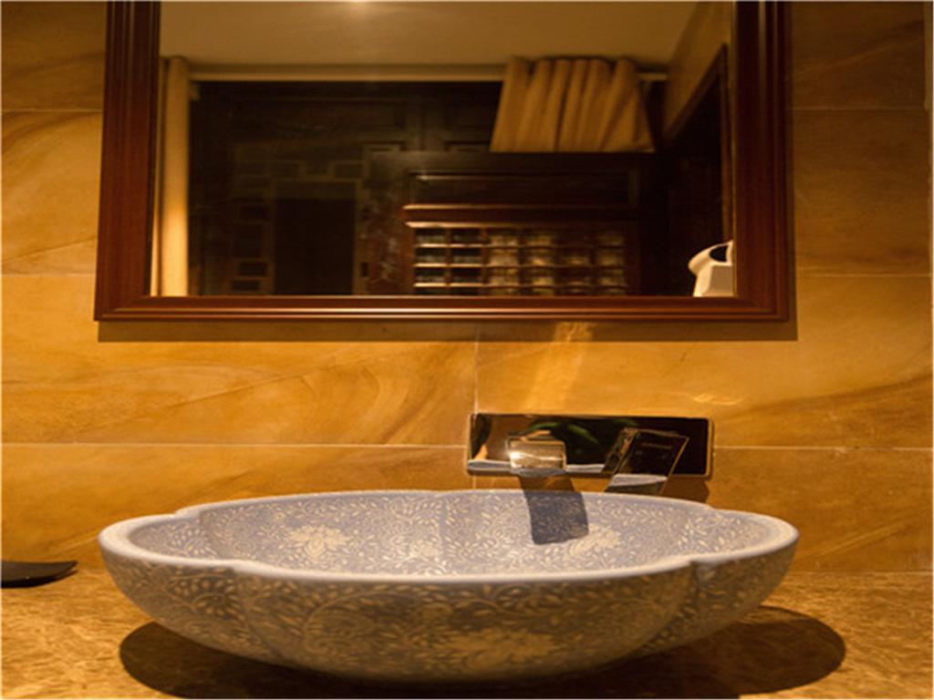Oriental Inn Phoenix Puyuan Branch Фэнхуан Экстерьер фото