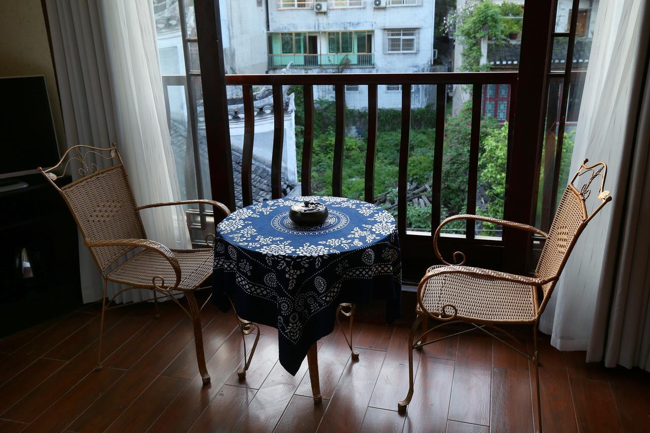 Oriental Inn Phoenix Puyuan Branch Фэнхуан Экстерьер фото