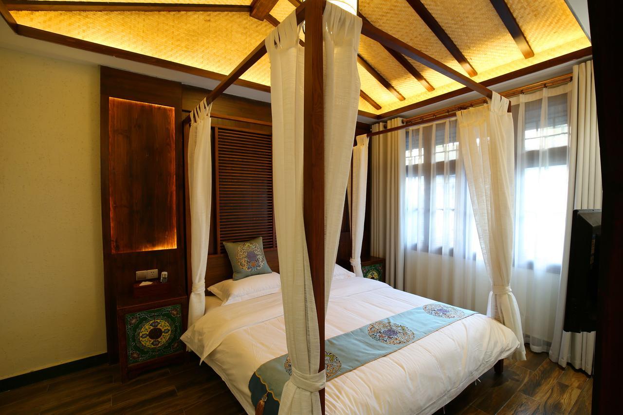 Oriental Inn Phoenix Puyuan Branch Фэнхуан Экстерьер фото