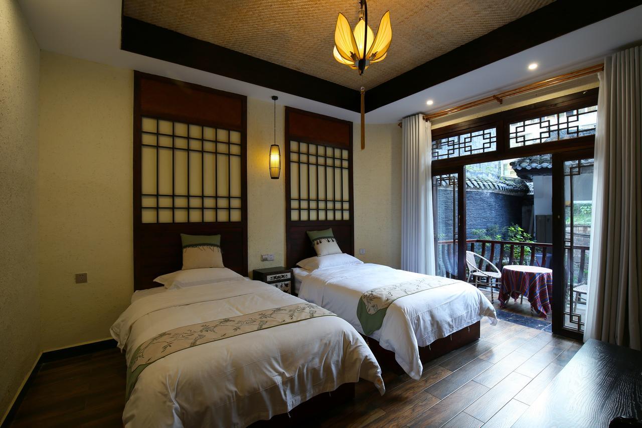 Oriental Inn Phoenix Puyuan Branch Фэнхуан Экстерьер фото