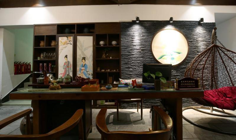 Oriental Inn Phoenix Puyuan Branch Фэнхуан Экстерьер фото
